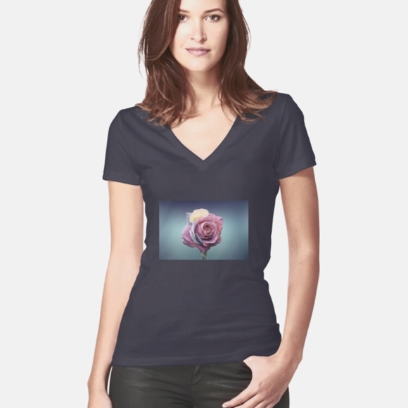 Hoodie Rose's Fitted V-Neck T-Shirt - Picture 1 of 14